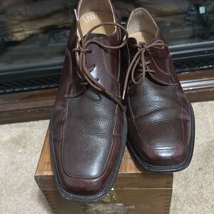 Steeple Gates size 12D